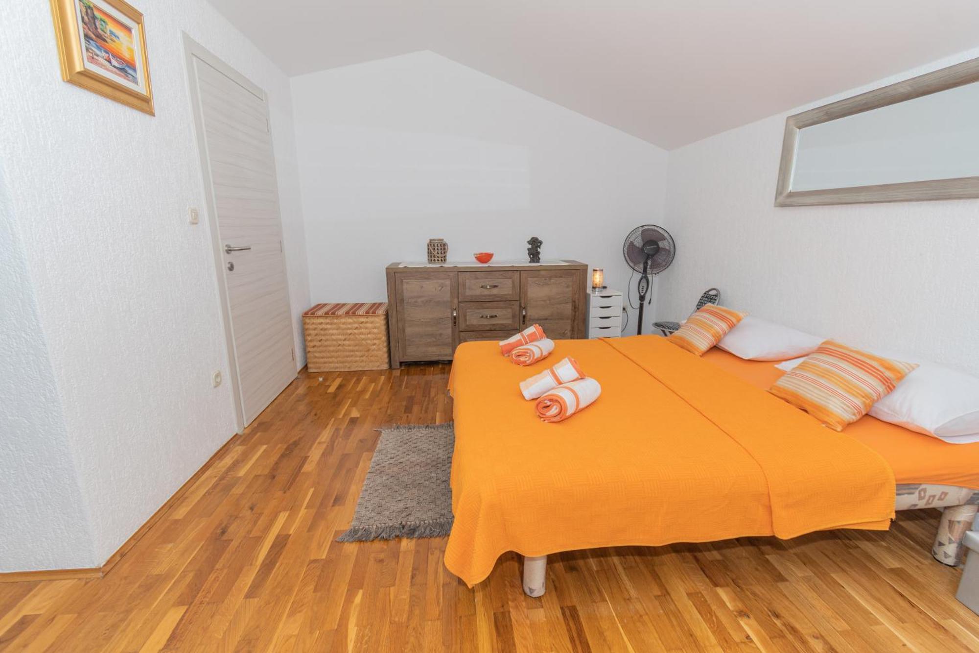 Spacious Villa For 10 With A Big Private Pool Trilj Exteriér fotografie
