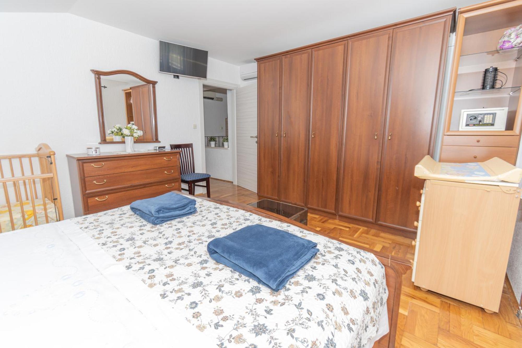 Spacious Villa For 10 With A Big Private Pool Trilj Exteriér fotografie
