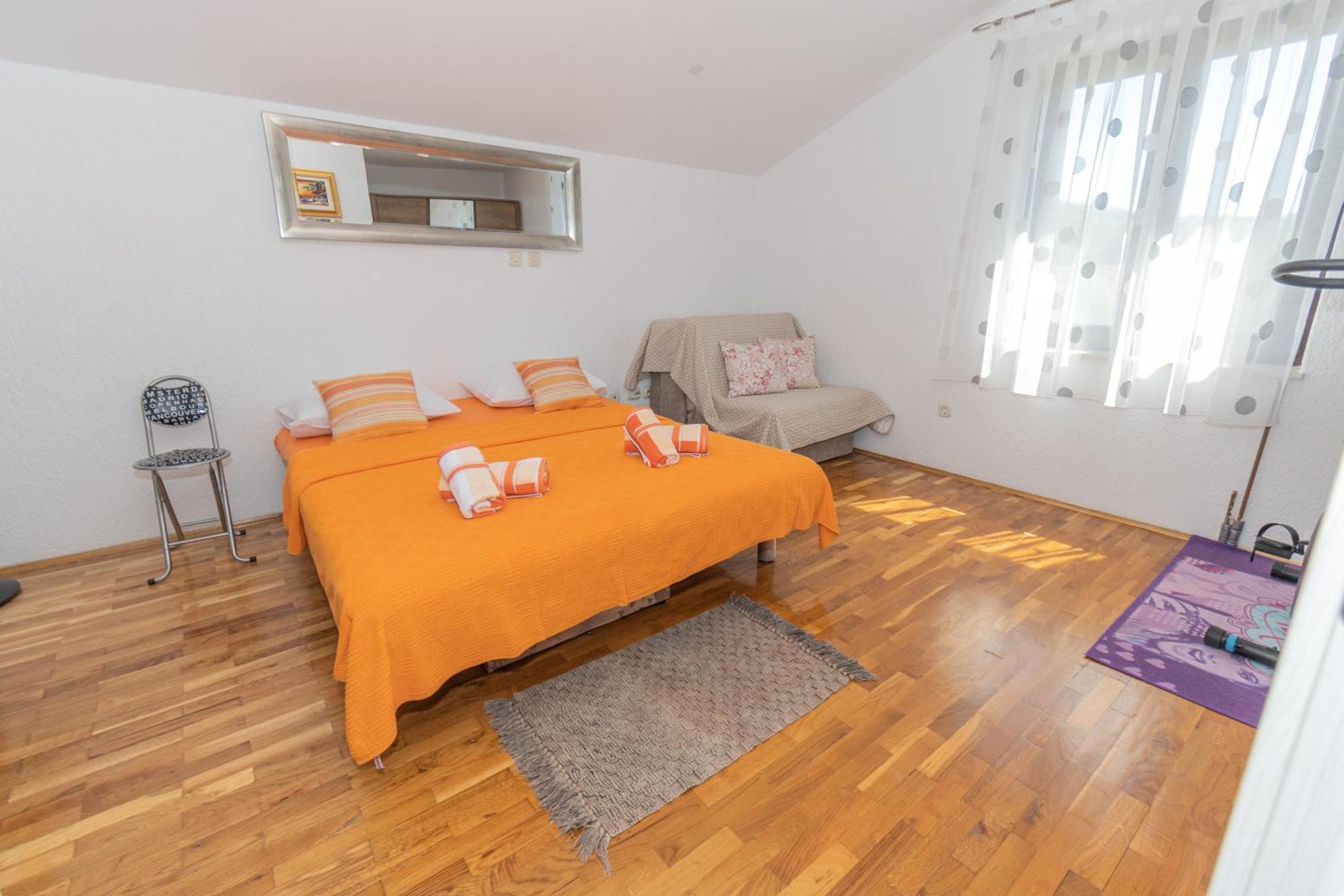 Spacious Villa For 10 With A Big Private Pool Trilj Exteriér fotografie